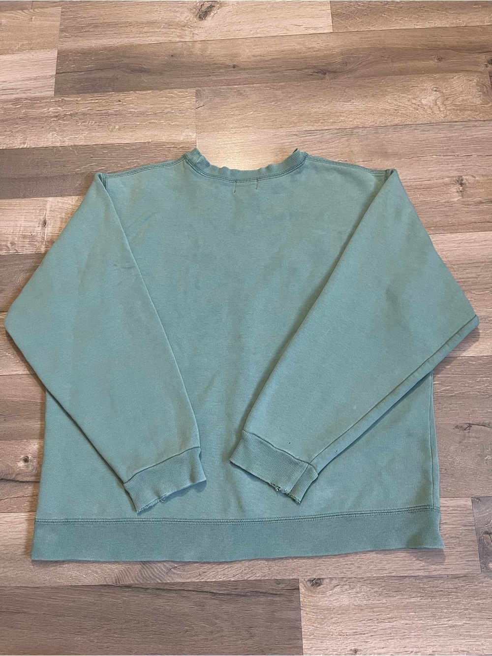 VTG Roots Athletics Canada Beaver Logo Crewneck Green Fits Like Medium - Picture 10 of 10
